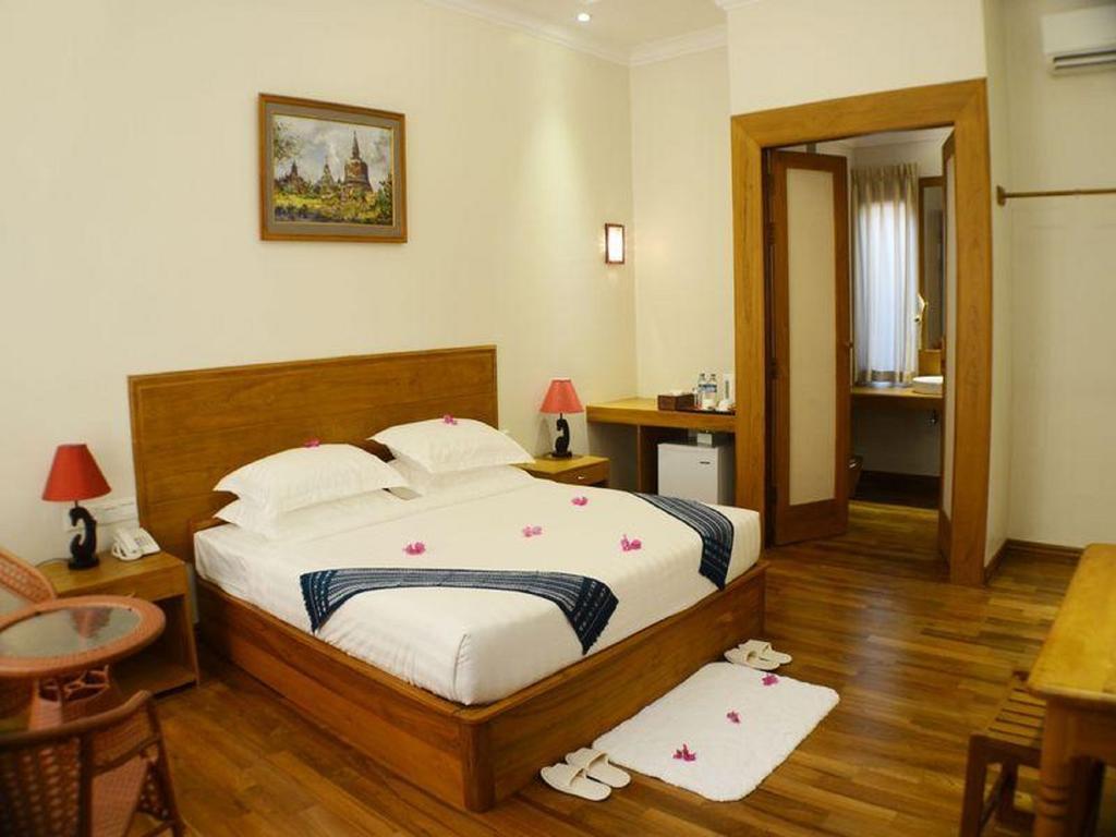 Manisanda Hotel 3*